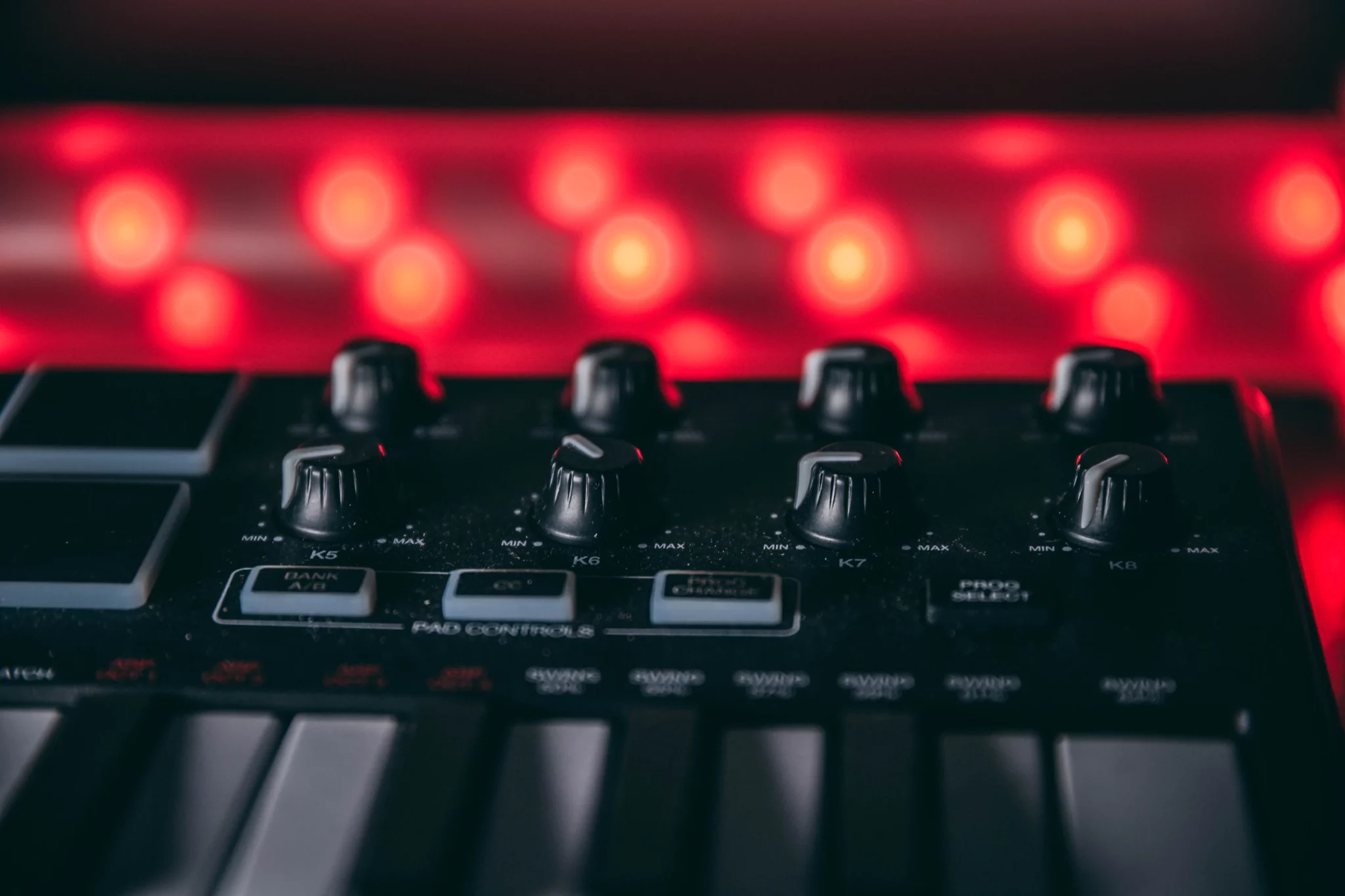 A Simple Guide To Setting Up MIDI